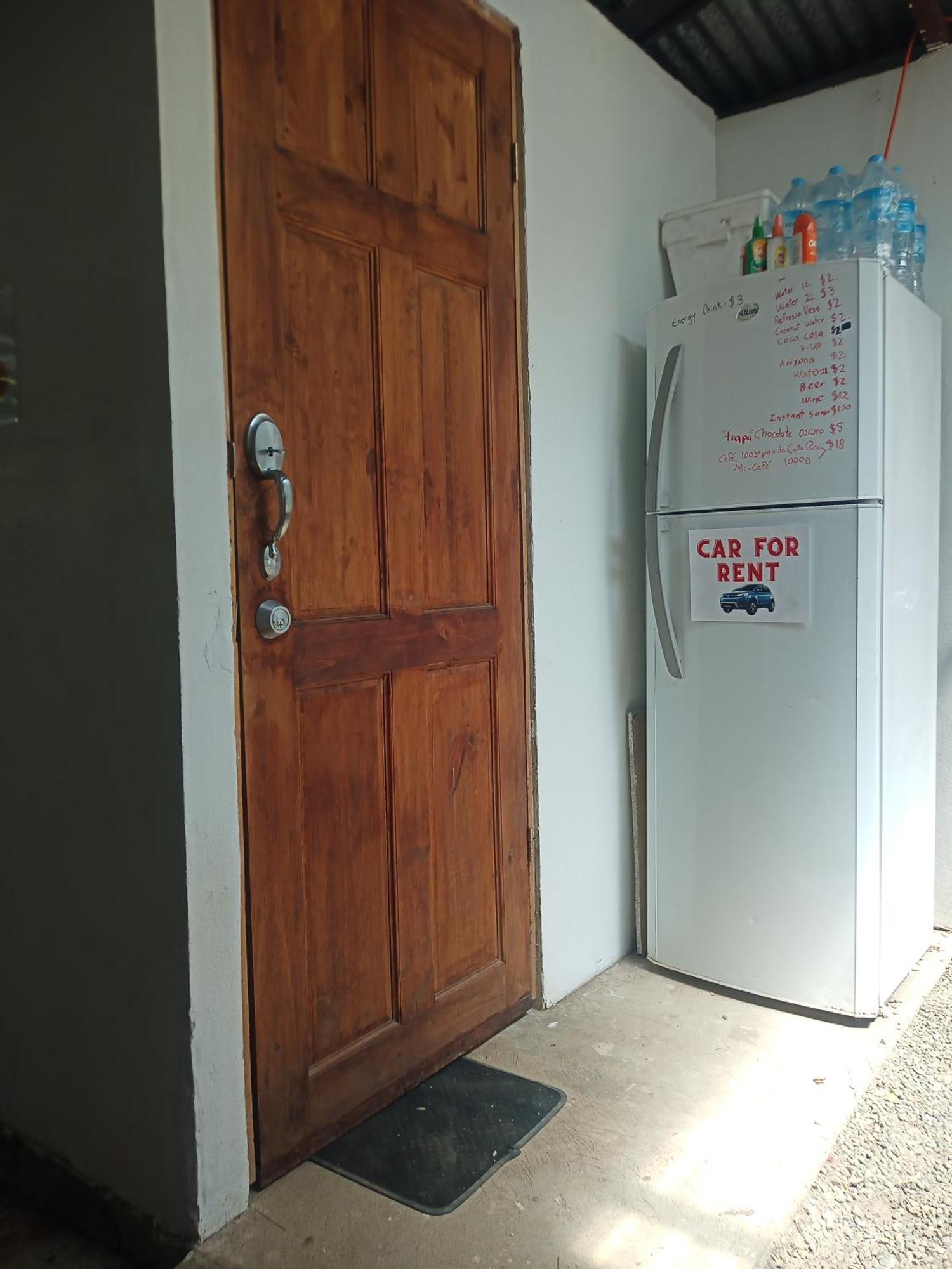 Hogar Tico-Estadounidense Cerca De Aeropuerto Alajuela Exterior foto