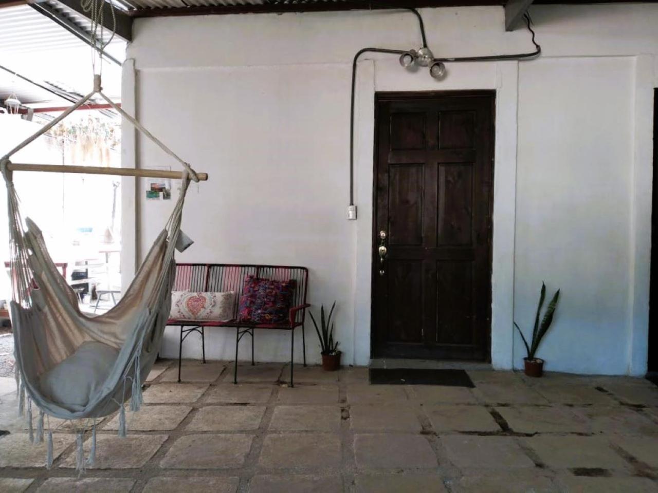 Hogar Tico-Estadounidense Cerca De Aeropuerto Alajuela Exterior foto